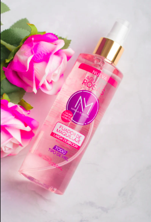 Agua De Rosas Y Fijador Marla Ponton