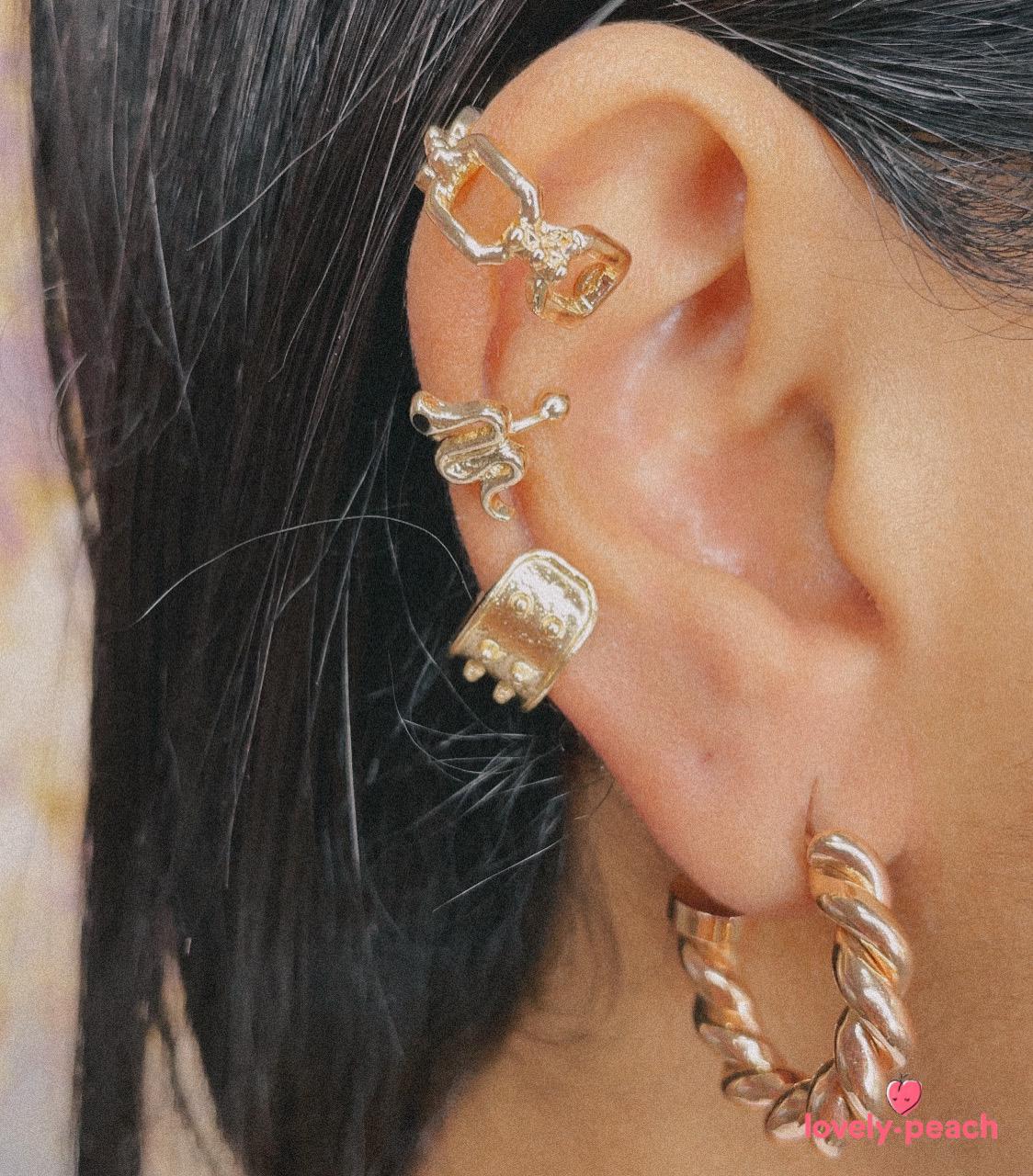 Earcuffs