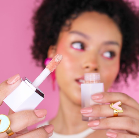 Iluminador Liquido Essentials OG