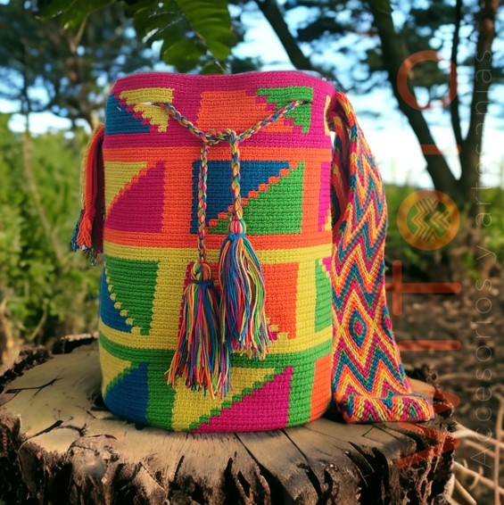 MOCHILA WAYUU DISEÑO #26