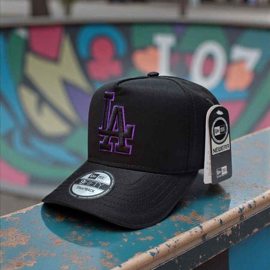 GORRA LOS ANGELES NEGRA/MORADO