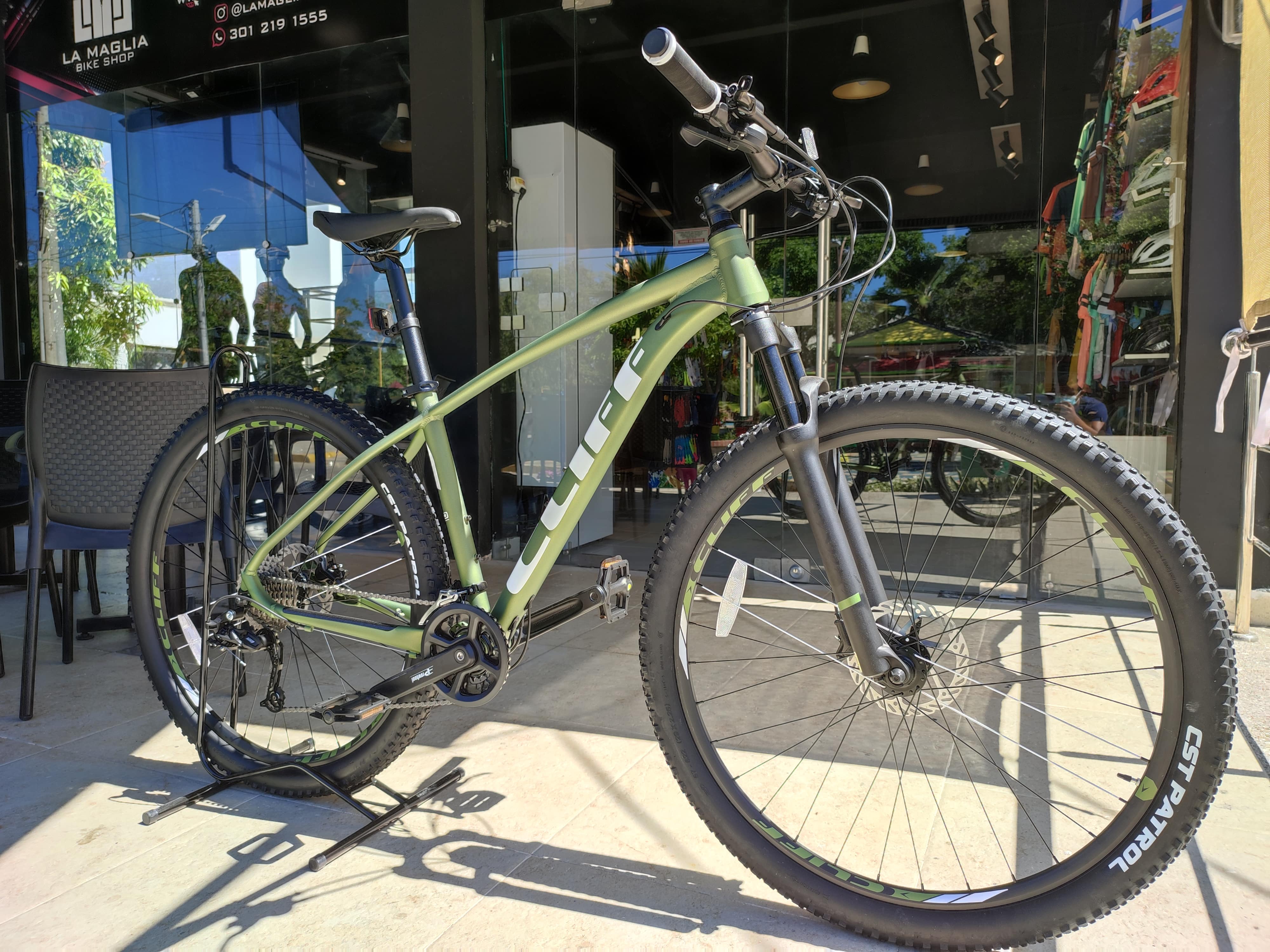 BICICLETA MTB 29" CLIFF MUDDY 4  SENSAH VERDE/BLANCO