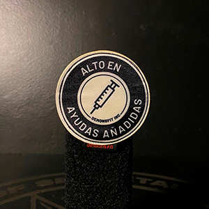 ALTO EN AYUDAS AÑADIDAS