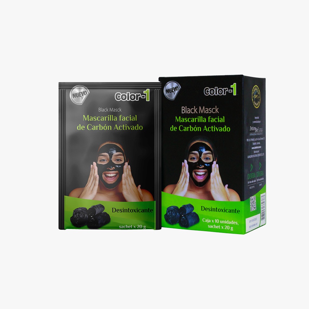 MASCARILLA PUNTOS NEGROS SOBRE