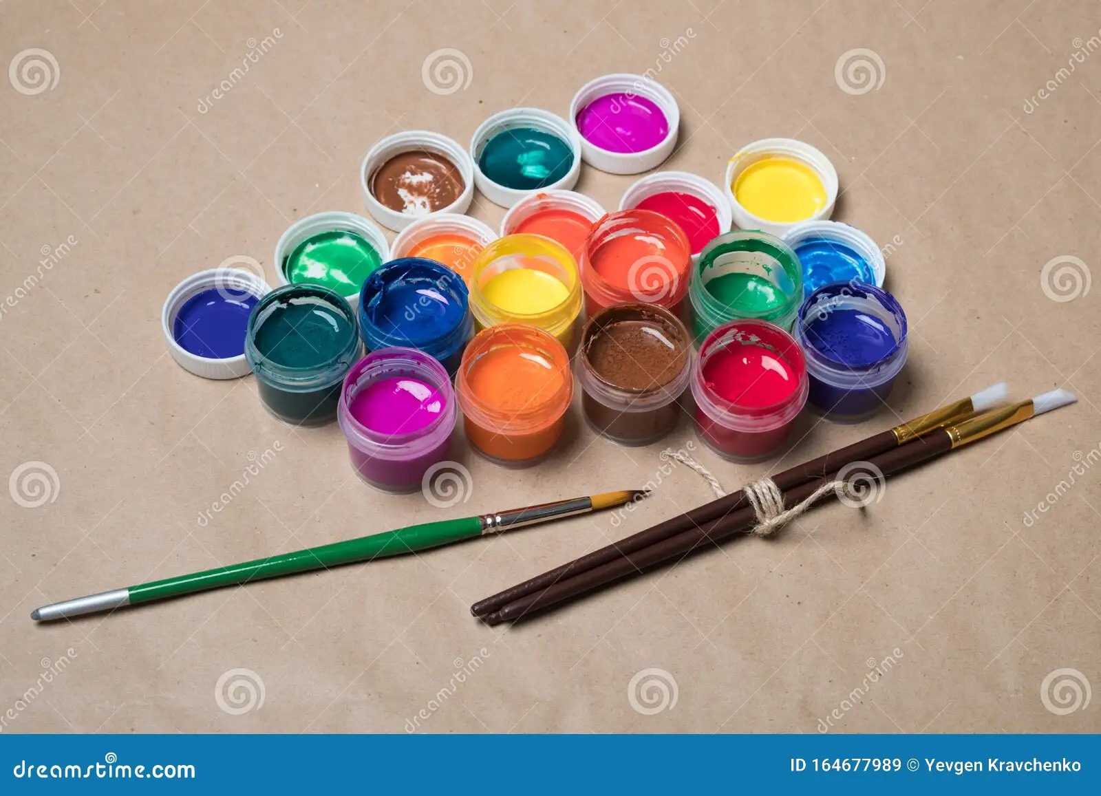 MAQUILLAJE PINTUCARAS