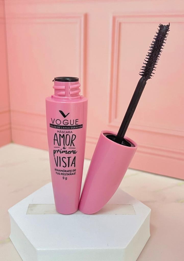 PESTAÑINA AMOR A PRIMERA VISTA