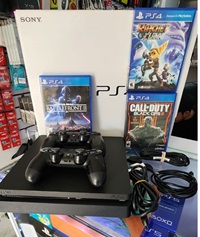 Playstation 4 Slim 1tb + 3 Juegos + 2 Controles (Usado)