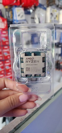 Procesador Amd Ryzen 7 7700x Alto Rendimiento En Blister