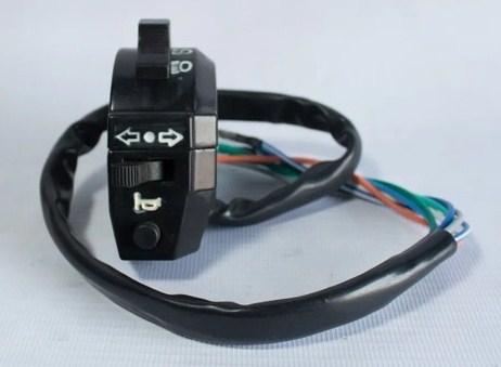 COMANDO IZQUIERDO AKT125 SPORT EVOL