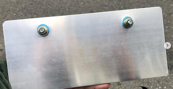 PORTA PLACA LAMINA CANALETA