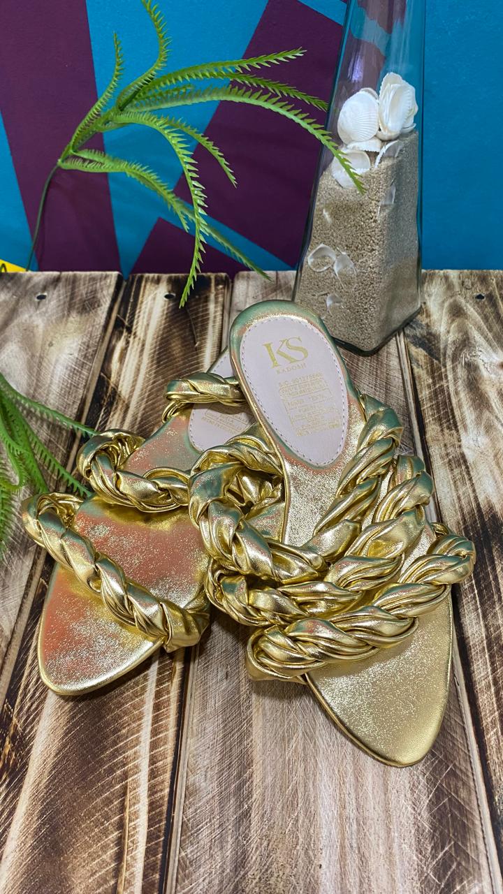 Sandalia karol dorada