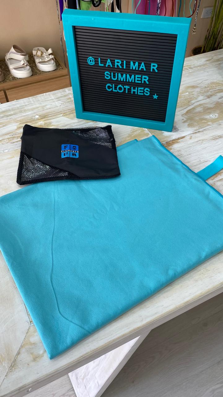 Toalla microfibra aguamarina