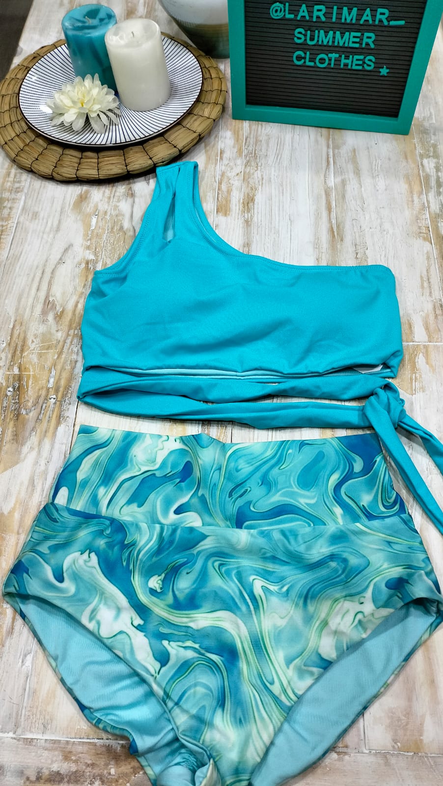 Bikini costillero azul celeste una manga