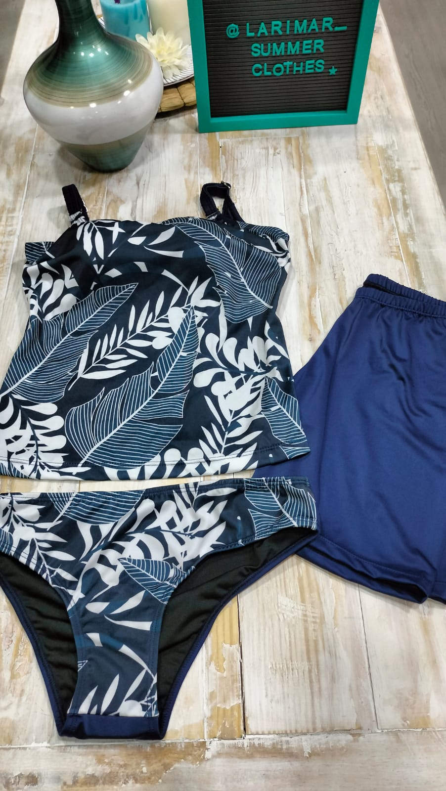 Bikini pantaloneta + tanga + camisa esqueleto hojas azul rey