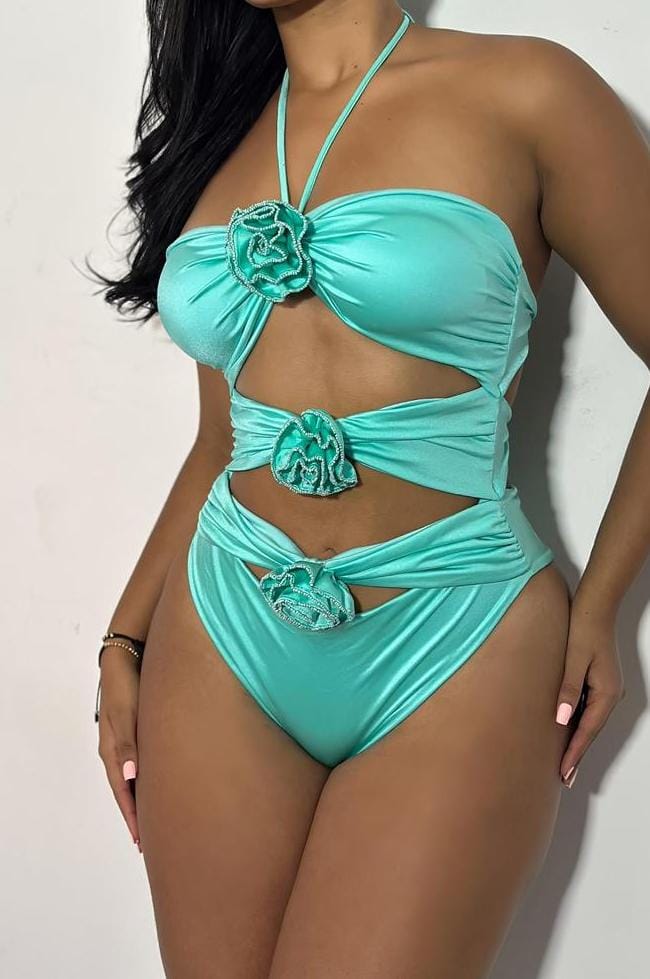 Enterizo rosas decoradas mostacilla