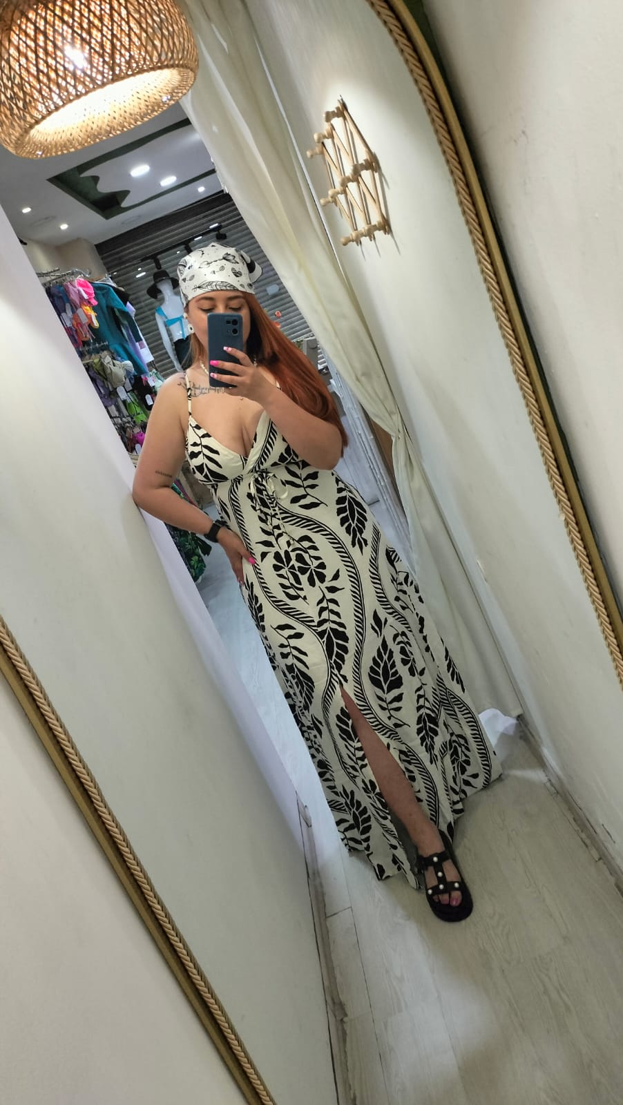 vestido largo hojas abertura pierna