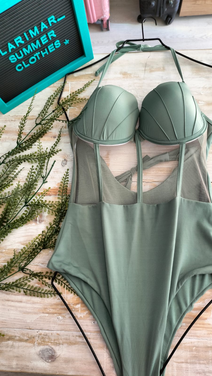 Enterizo copa sirena con transparencia