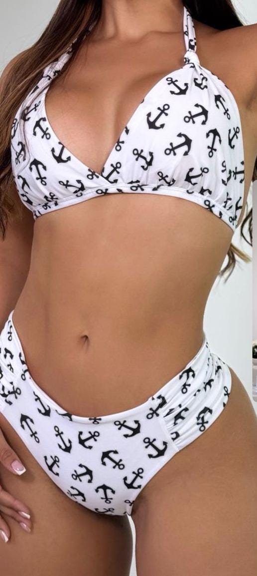 Bikini estampado ancla + duo pañoleta o salida