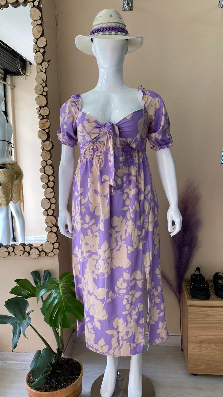 vestido morado blanco