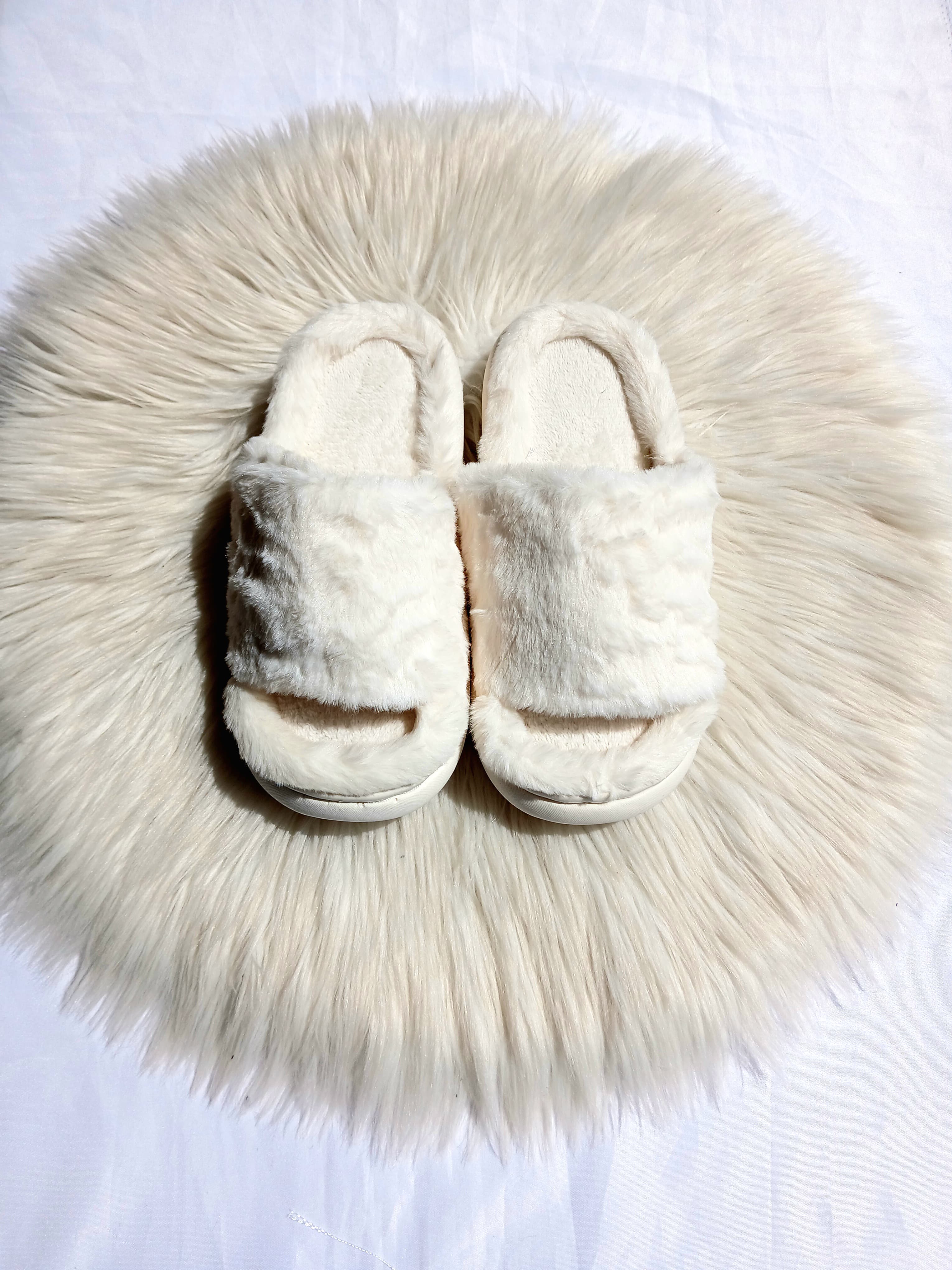 PANTUFLA UNICOLOR 10CM034A