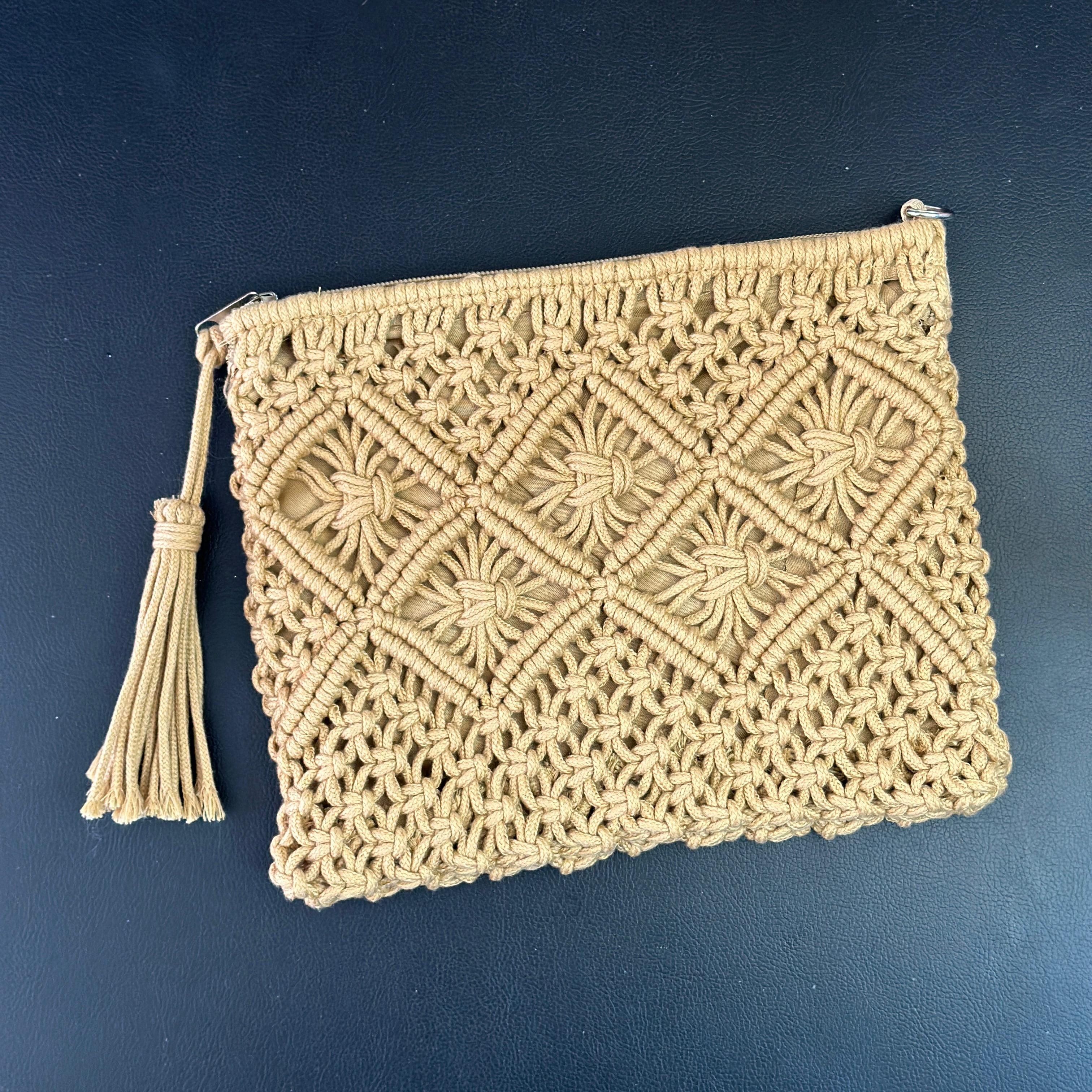 SOBRE MACRAME