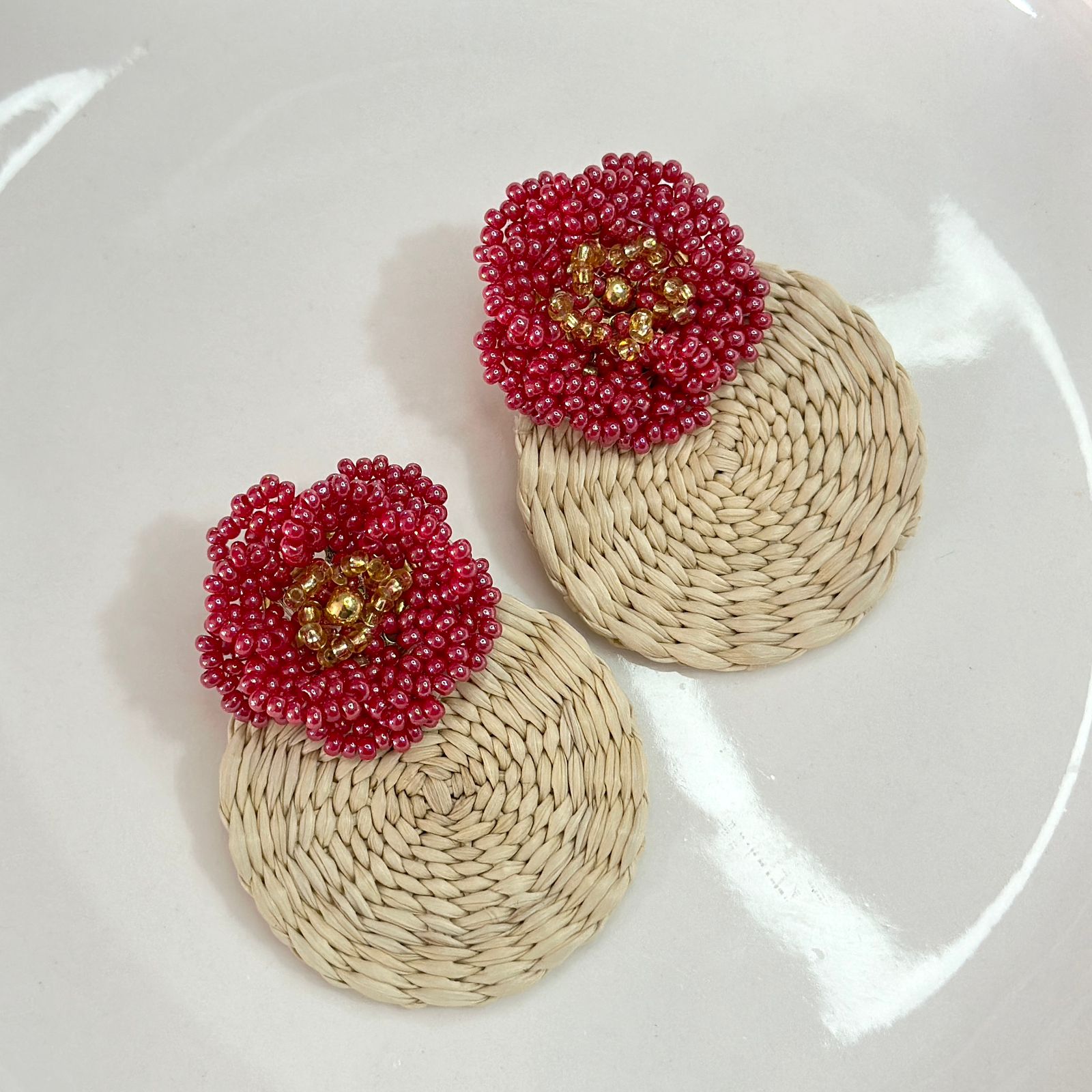 ARETAS TEJIDAS MOSTACILLA DA079