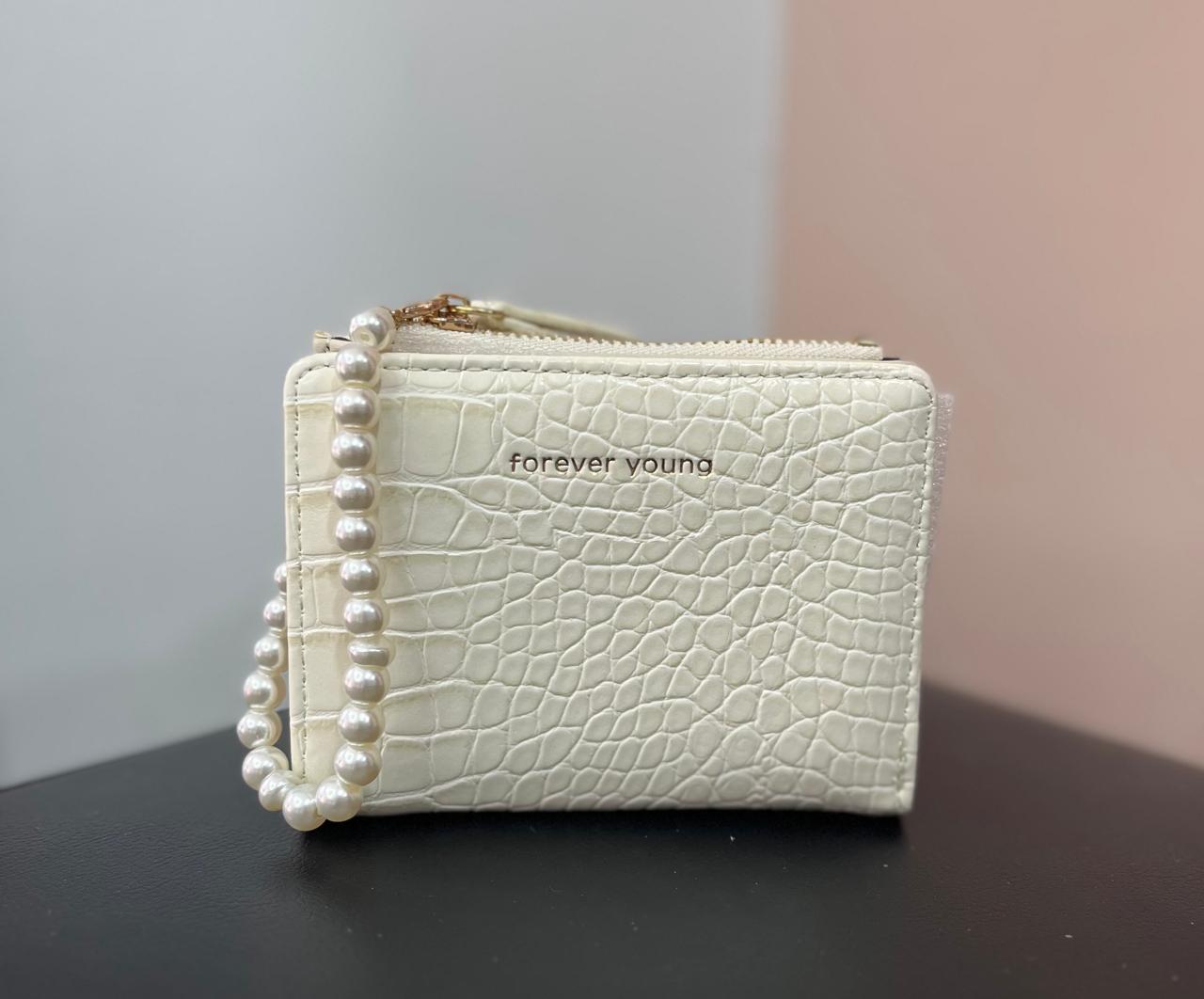 BILLETERA PEQUEÑA FOREVER YOUNG 04