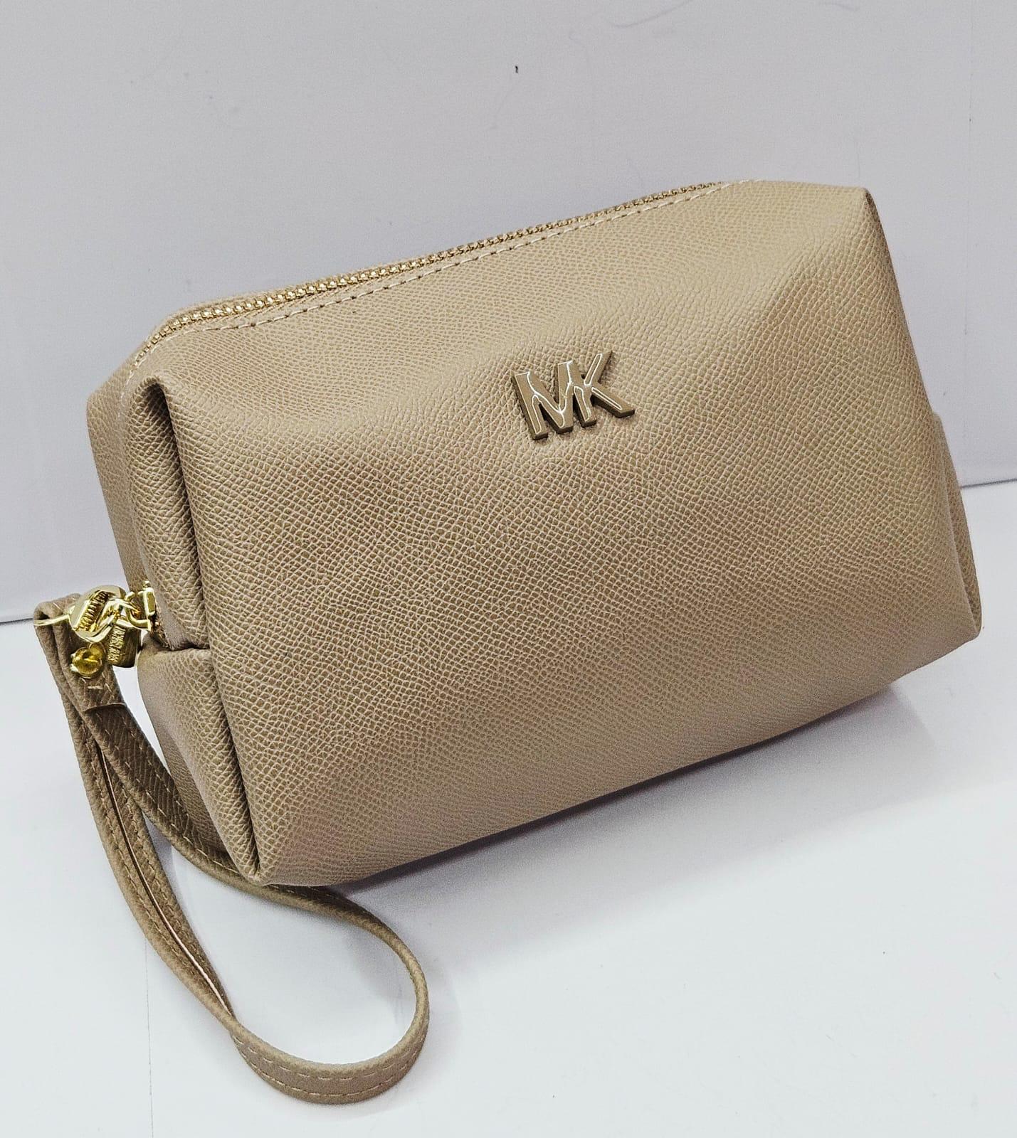 COSMETIQUERA MK 110526