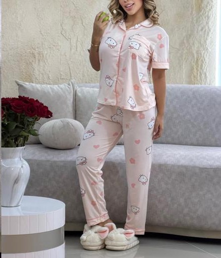 PIJAMA PANTALON Y BLUSA BOTON HELLO KITTY YIGIANNIFEN 788-355