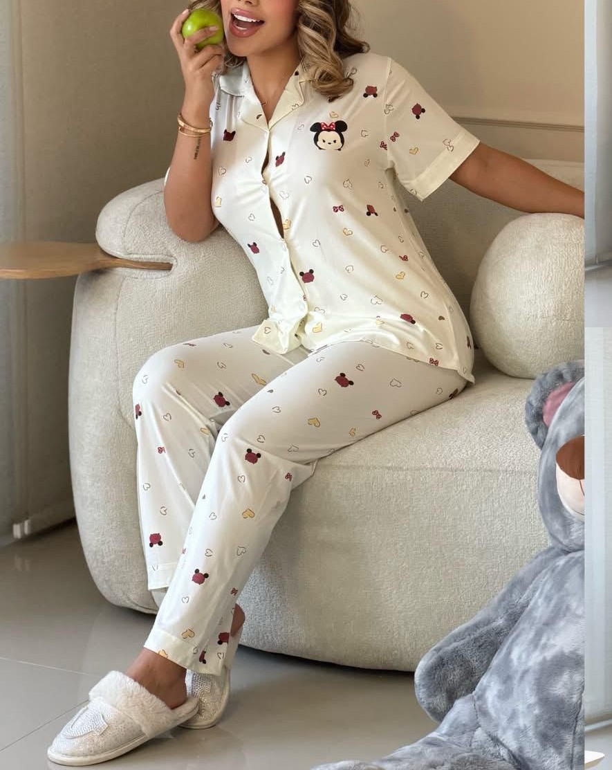 PIJAMA PANTALON Y BLUSA BOTON MINNIE MOUSE YIGIANNIFEN 918/0069
