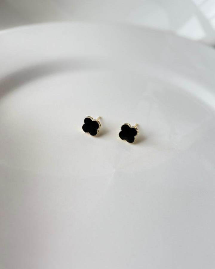 TOPOS TREBOL NEGRO MA21326