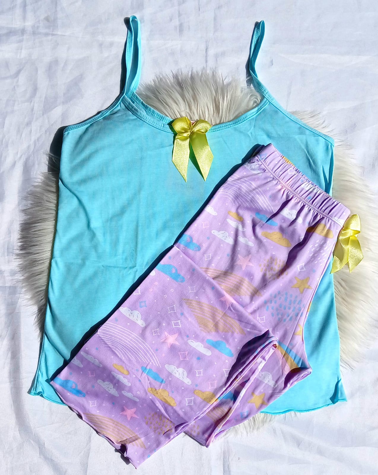 Pijama pantalon lila mar blusa verde azul tiras