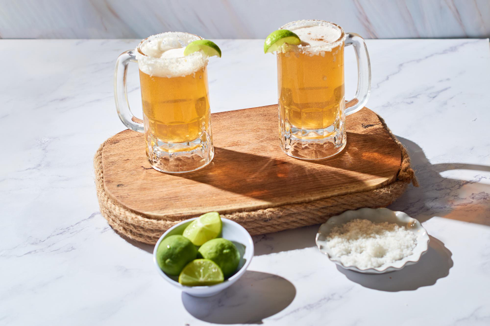 Michelada Tradicional con Corona