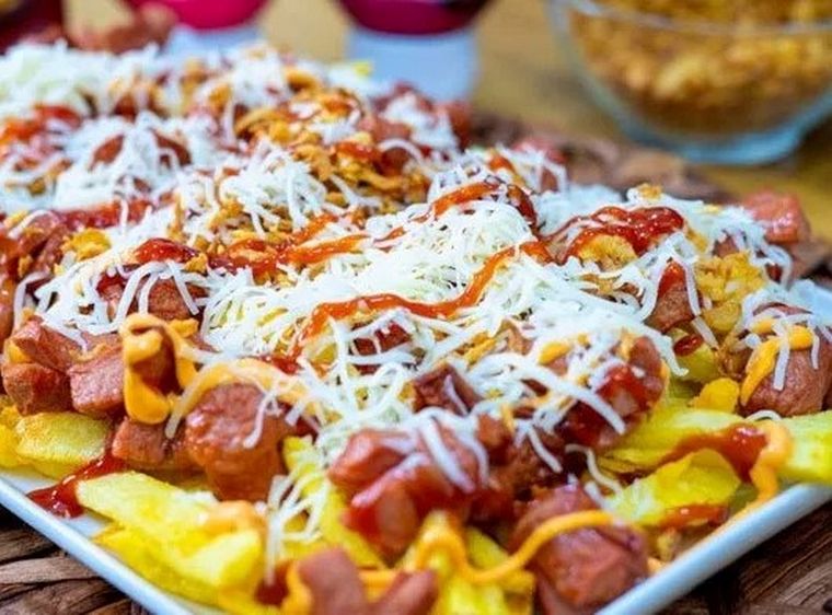 Salchipapa Choripapa