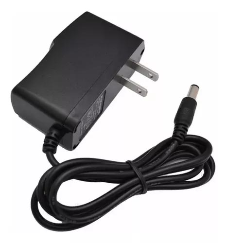 Adaptador de corriente  12V 1 A