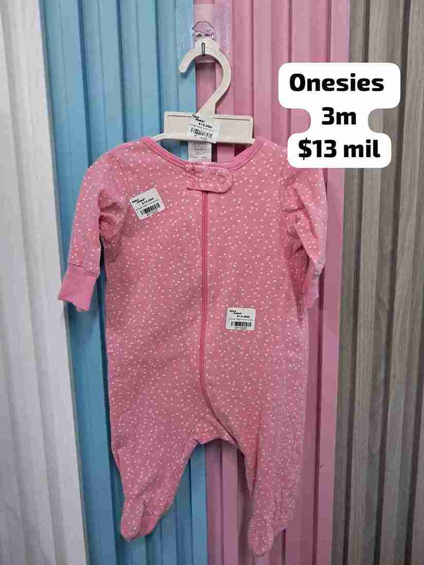 PIJAMA ROSA PUNTOS 3M