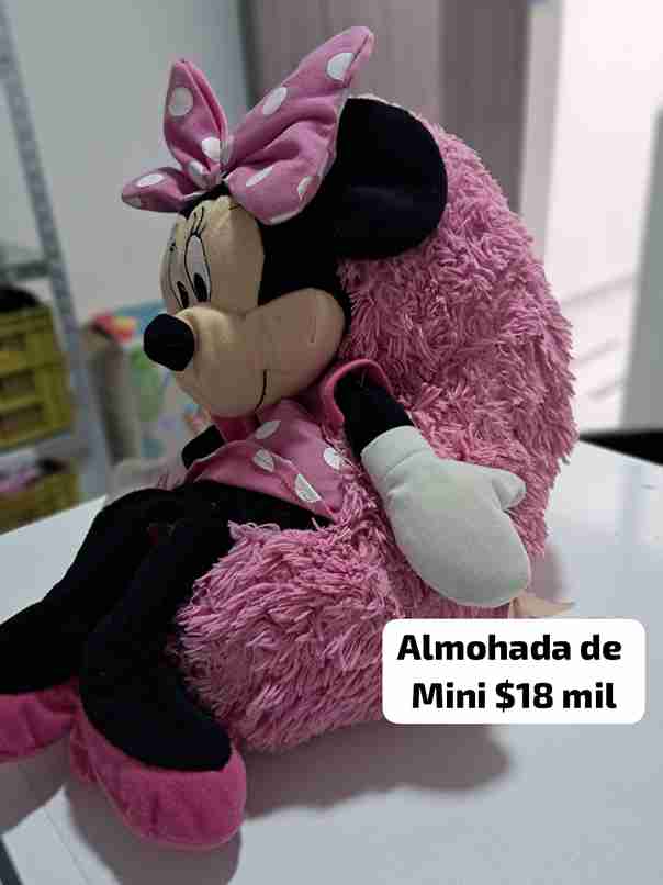 DISNEY ALMOHADA