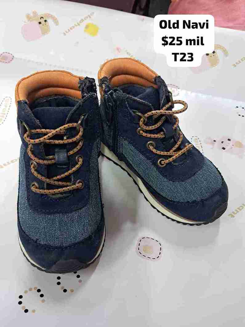 BOTAS OLD NAVI 26