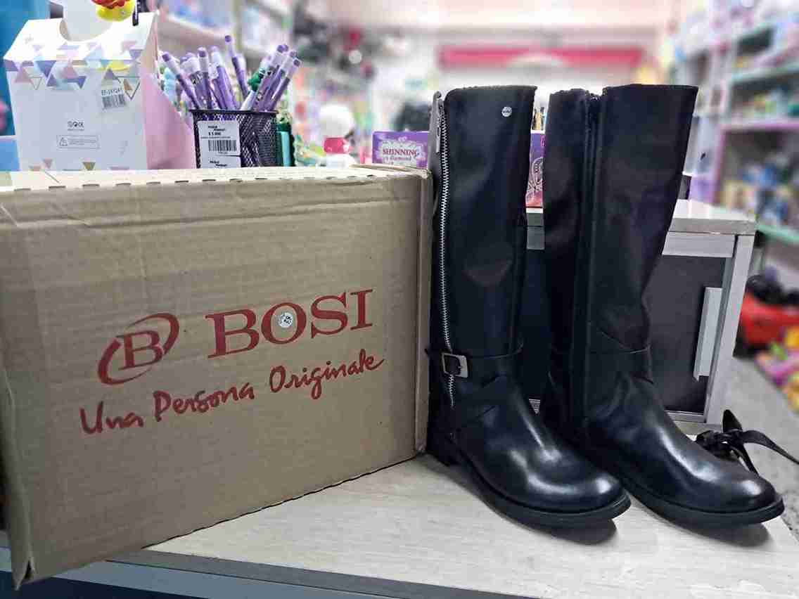 BOTAS BOSI