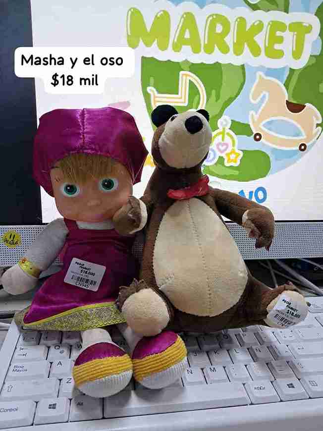 MACHA Y EL OSO