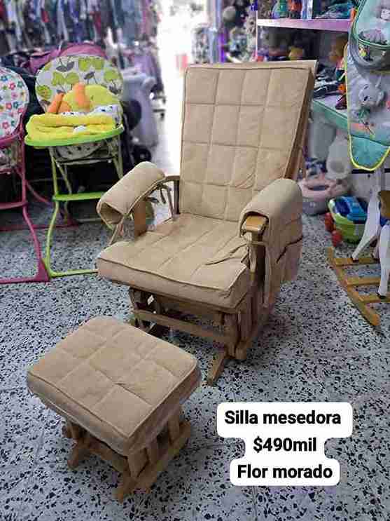SILLA MESEDORA DE LACTANCIA