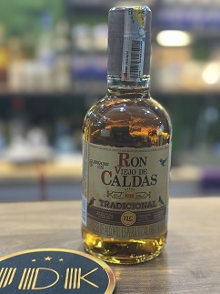 Ron Caldas 3 años media 375ml