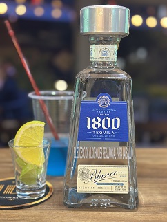 1800 Silver botella 750ml