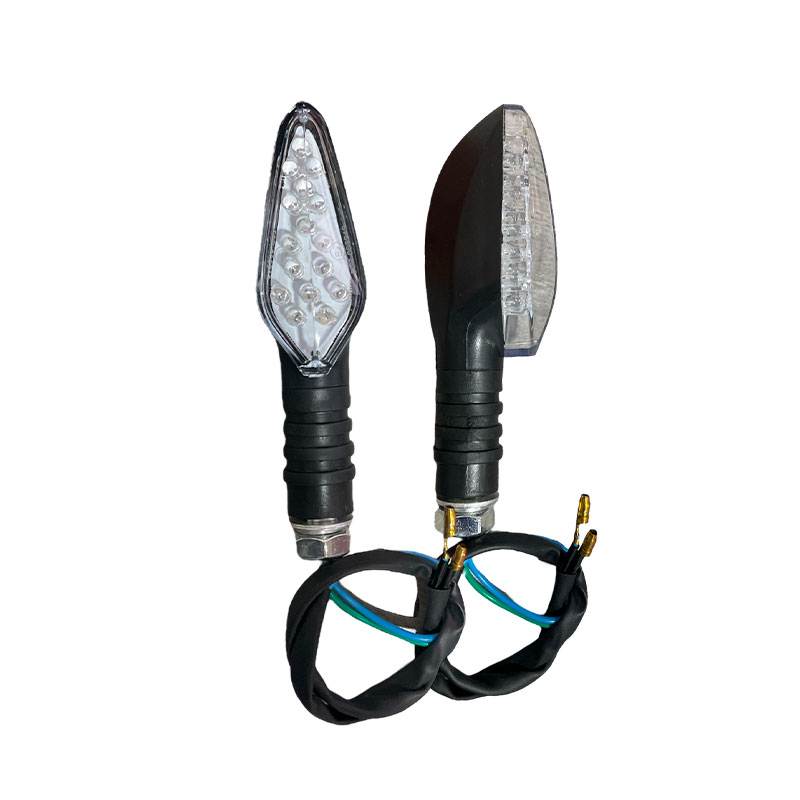 DIRECCIONALES AKT RTX-150 LED (PAR)  (K7.2)