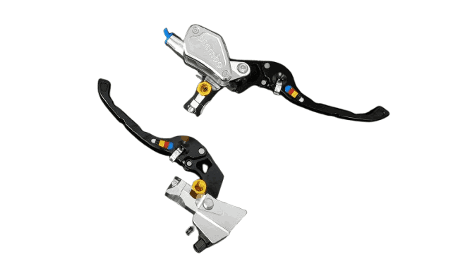 SET DE MANIGUETA CON BOMBA PLATA BREMBO/2002-228-03 (Y1-C3.4)