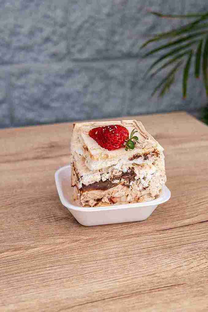 Merengon de Fresa & Nutella