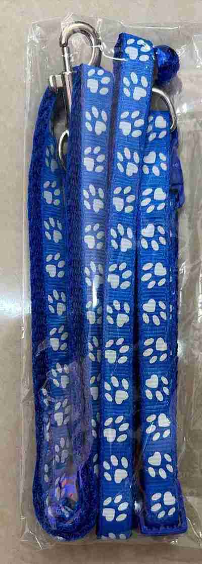 CORREA CON CASCABEL HUELLITAS