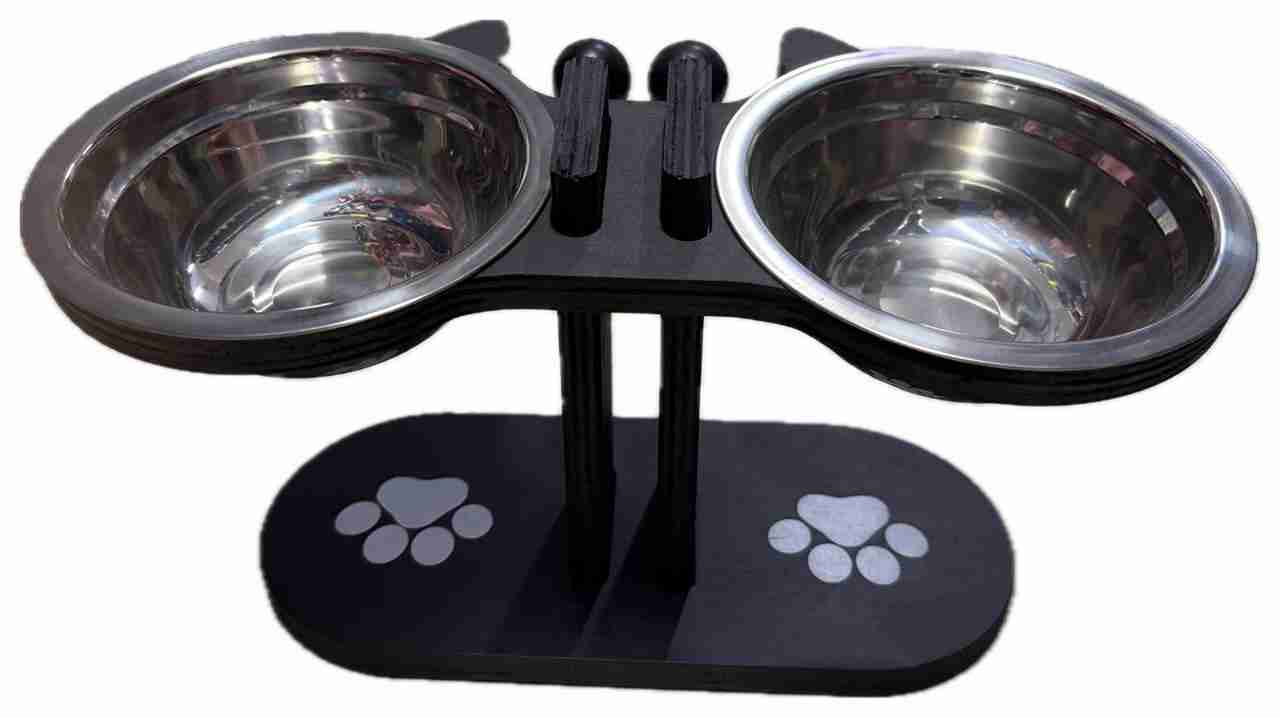 2 PLATOS METÁLICOS EN FORMA DE GATO CON BASE DE MADERA